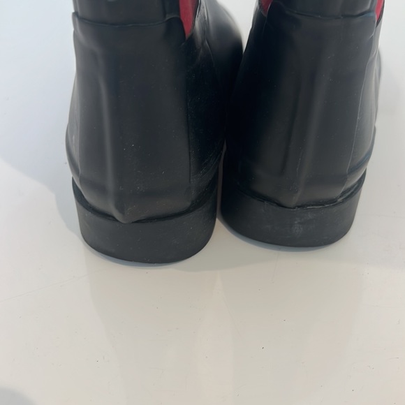 Hunter Boots 👢 - Picture 6 of 10